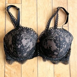 Victoria's Secret Black Floral Lace Bra Size 34DDD